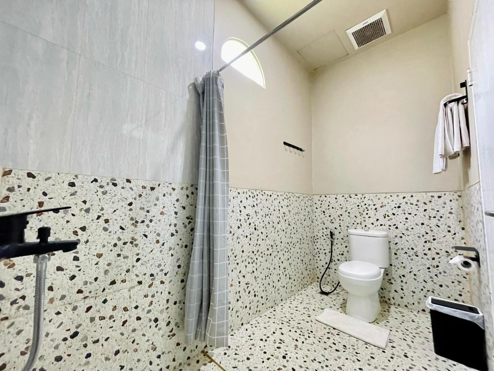 Heha Waterfall Suites & Camping Ground Paragajen Exterior photo